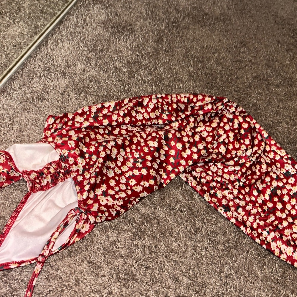 LONG RED SPRING DRESS - Picture 2 of 2